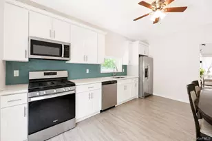 71 Barton Ave, Patchogue, NY 11772 - Photo 5