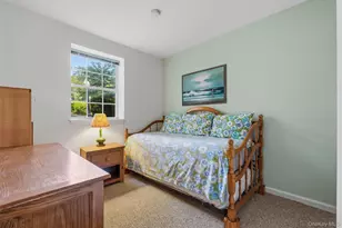 1002 Washington Green, New Windsor, NY 12553 - Photo 17