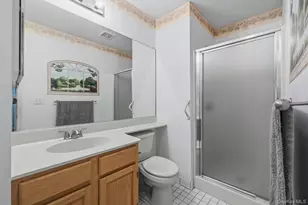 1002 Washington Green, New Windsor, NY 12553 - Photo 21