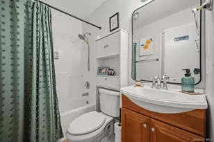 5 Harriet Ln, New City, NY 10956 - Photo 9