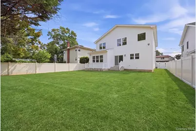1586 Maeder Avenue, Merrick, NY 11566 - Photo 3