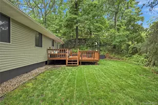 15 Seaside Ave, Sound Beach, NY 11789 - Photo 19