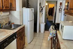 78-54 75th St, Glendale, NY 11385 - Photo 7