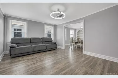 1736 Parkview Avenue, Bronx, NY 10461 - Photo 5