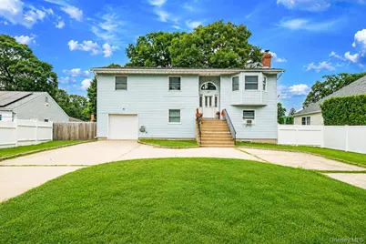 107 Cedar Oaks Avenue, Farmingville, NY 11738 - Photo 1