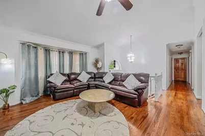 107 Cedar Oaks Avenue, Farmingville, NY 11738 - Photo 13