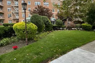 151-15 84th St, Howard Beach, NY 11414 - Photo 15
