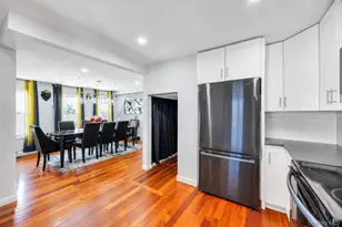 573 Miller Ave, Freeport, NY 11520 - Photo 11