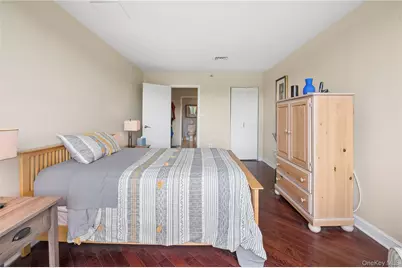 25 Rockledge Avenue #PH11, White Plains, NY 10601 - Photo 17