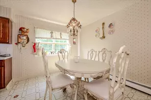 719 Hungry Harbor Rd, Valley Stream, NY 11581 - Photo 15