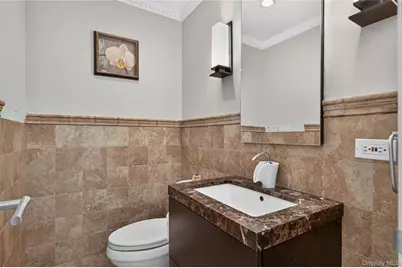 8 Yates Lane, Jericho, NY 11753 - Photo 21