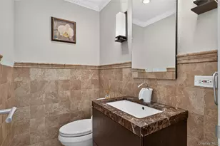 8 Yates Ln, Jericho, NY 11753 - Photo 21