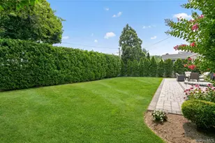8 Yates Ln, Jericho, NY 11753 - Photo 27