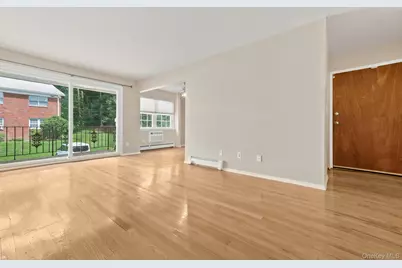 8 Colonial Road #36, Beacon, NY 12508 - Photo 3