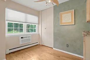 8 Colonial Rd, Beacon, NY 12508 - Photo 9