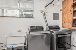 1060 Fox St, Bronx, NY 10459 - Photo 11