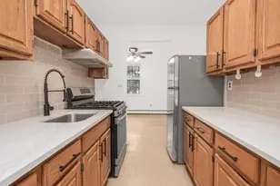 1060 Fox St, Bronx, NY 10459 - Photo 5