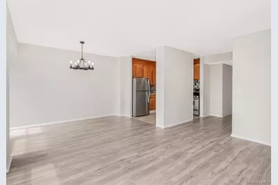 290 W 232nd Street #21C, Bronx, NY 10463 - Photo 5