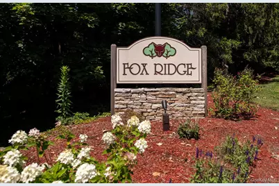6 Burnham Court, Fishkill, NY 12524 - Photo 41