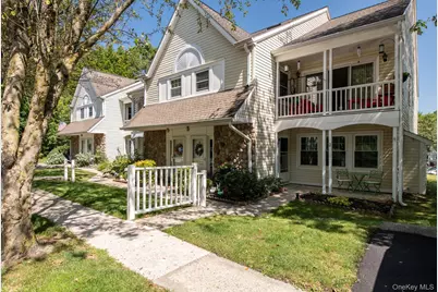 6 Burnham Court, Fishkill, NY 12524 - Photo 3