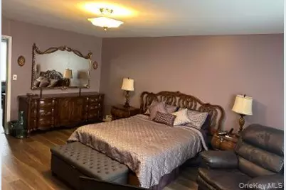 54 Catherine Street, Valley Stream, NY 11581 - Photo 7
