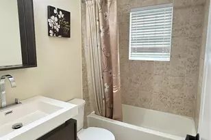 318 Cross St, Westbury, NY 11590 - Photo 7