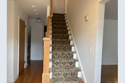 126 Hillside Avenue, Manhasset, NY 11030 - Photo 7
