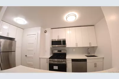 14220 Franklin Avenue #7F, Flushing, NY 11355 - Photo 5