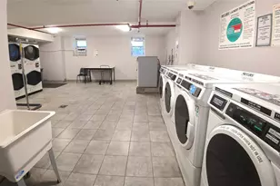 142-20 Franklin Ave, Flushing, NY 11355 - Photo 15