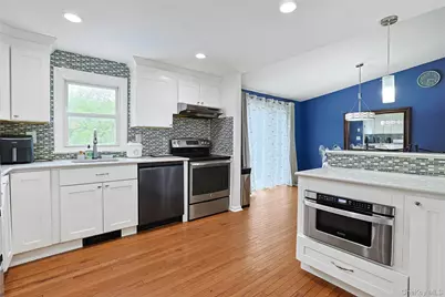 3320 Chelsey Street, Mohegan Lake, NY 10547 - Photo 7