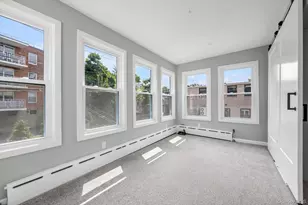 33 Central Dr, Port Washington, NY 11050 - Photo 3