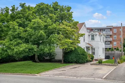 33 Central Drive #2, Port Washington, NY 11050 - Photo 15