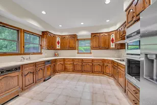 244 Store Hill Rd, Old Westbury, NY 11568 - Photo 13