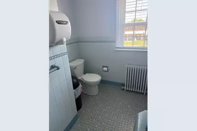 156 N Ocean Avenue, Patchogue, NY 11772 - Photo 21