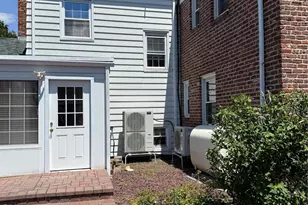 156 N Ocean Ave, Patchogue, NY 11772 - Photo 27