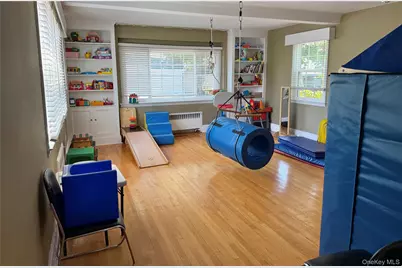 156 N Ocean Avenue, Patchogue, NY 11772 - Photo 9