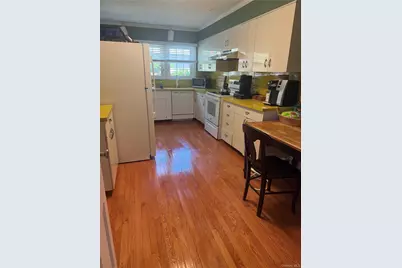 156 N Ocean Avenue, Patchogue, NY 11772 - Photo 7