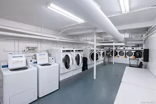1205 E Broadway, Hewlett, NY 11557 - Photo 17