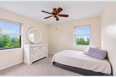 1205 E Broadway #F-24, Hewlett, NY 11557 - Photo 9