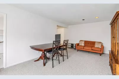 1205 E Broadway #F-24, Hewlett, NY 11557 - Photo 5