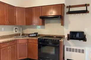 187 E 11th St, Huntington Station, NY 11746 - Photo 5