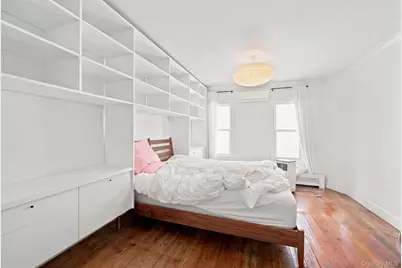 251 Graham Avenue, Brooklyn, NY 11206 - Photo 17