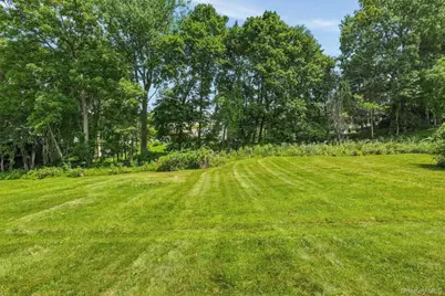 47 Scenic Drive, Poughkeepsie, NY 12603 - Photo 35