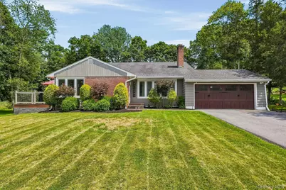 47 Scenic Drive, Poughkeepsie, NY 12603 - Photo 1