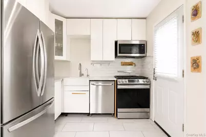 491 Smith Street, Central Islip, NY 11722 - Photo 9