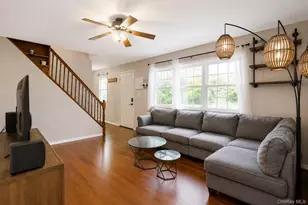 491 Smith St, Central Islip, NY 11722 - Photo 7