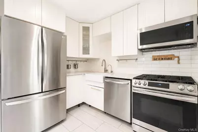 491 Smith Street, Central Islip, NY 11722 - Photo 11