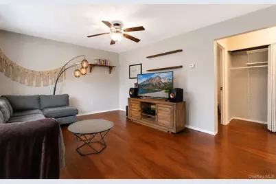 491 Smith Street, Central Islip, NY 11722 - Photo 5