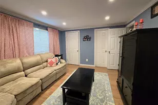 60 Meyer Ln, Medford, NY 11763 - Photo 23