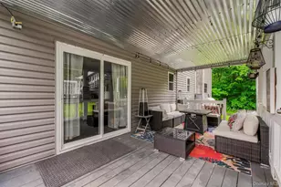 2 Netherwood Dr, Pleasant Valley, NY 12578 - Photo 33